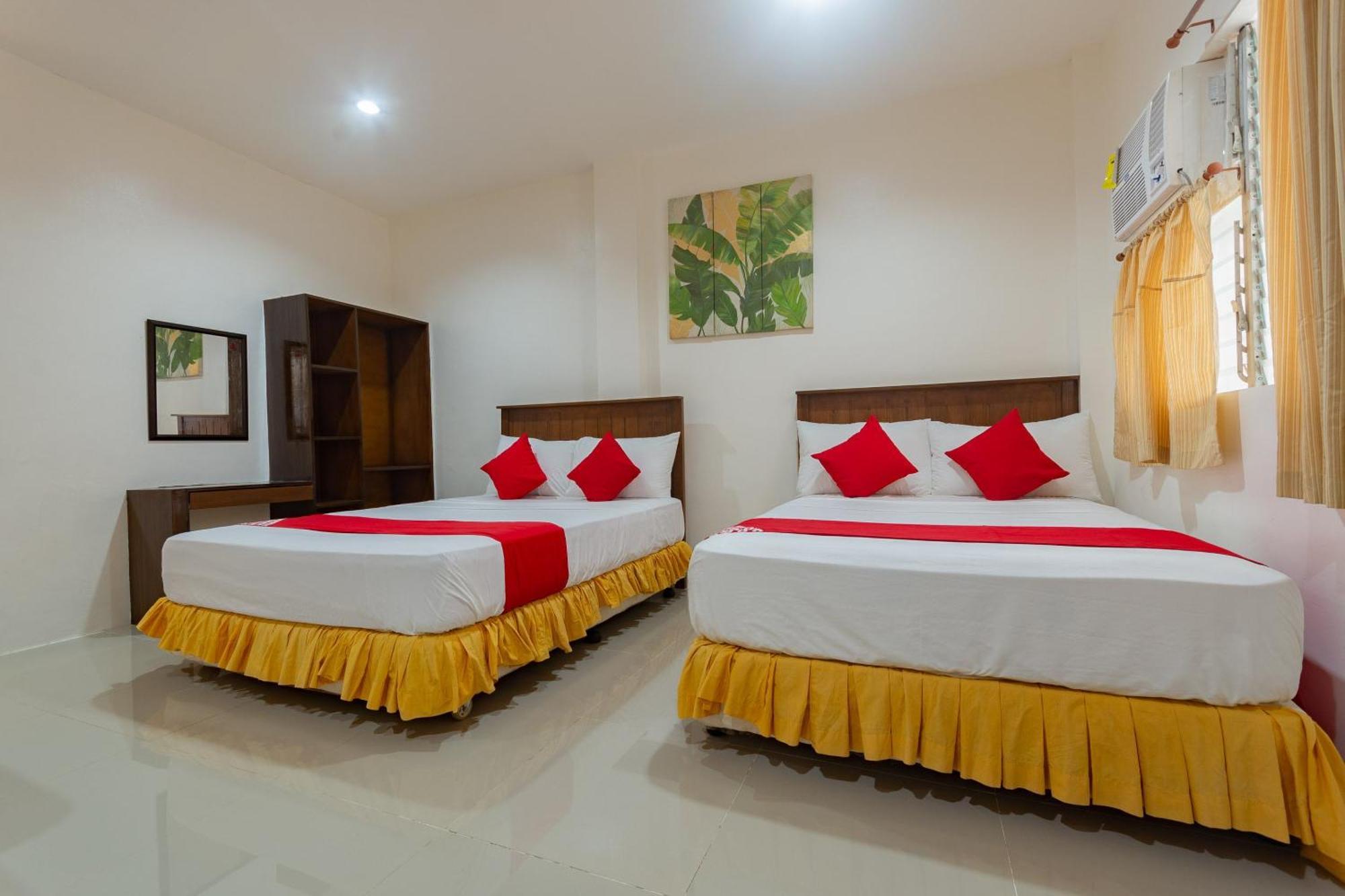 3J'S And K Apartment Lapu-Lapu City Esterno foto